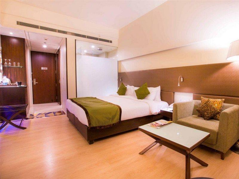 Regenta Central Grand Exotica Pimpri-Chinchwad Exterior photo